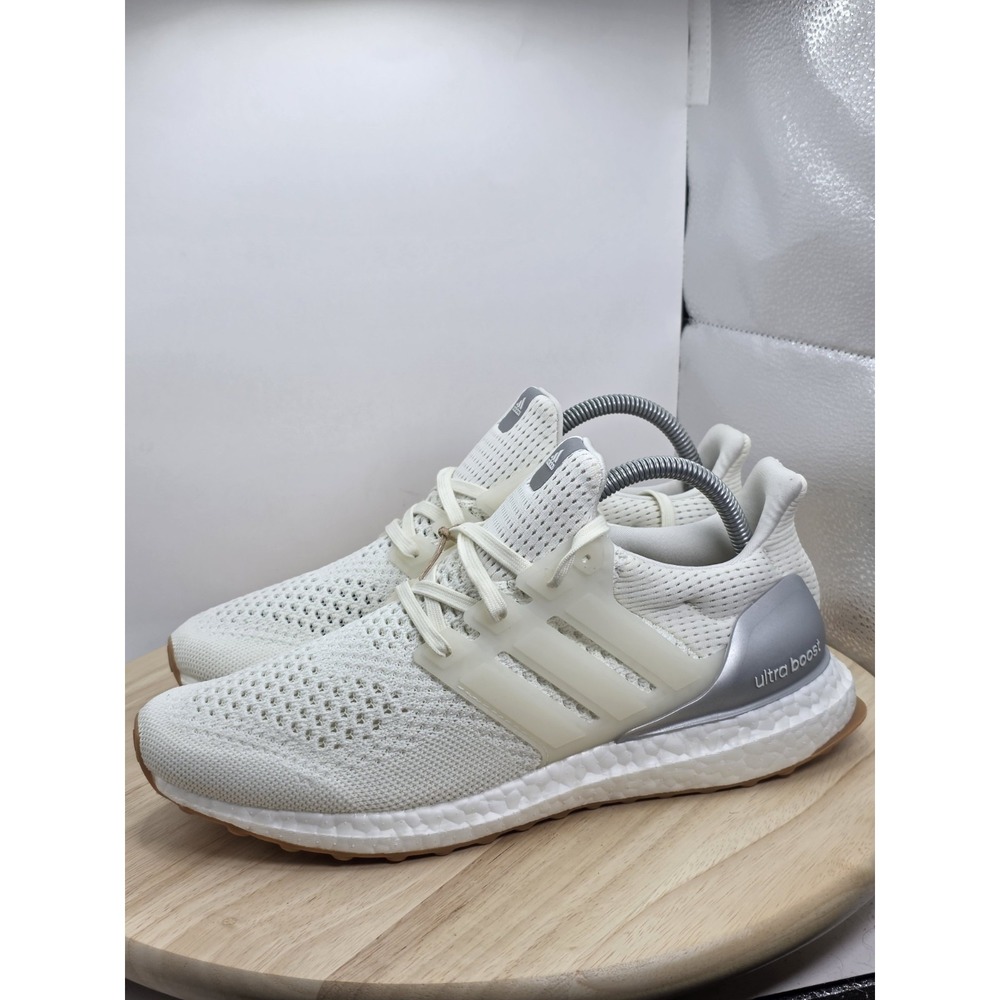Women's SIZE 9 - adidas UltraBoost 1.0 Running Shoes Off White HR0061 NEW